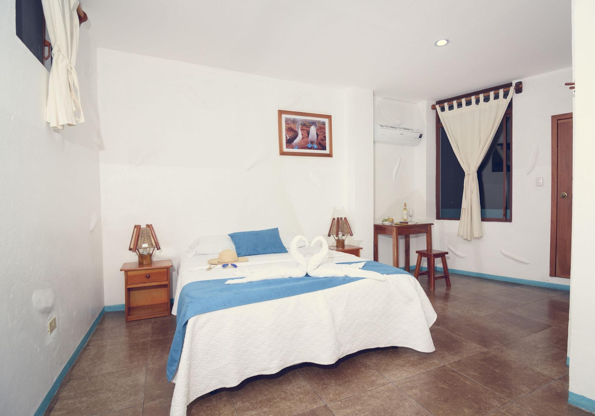 Albergue Galapagos Native Puerto Ayora  Exterior foto