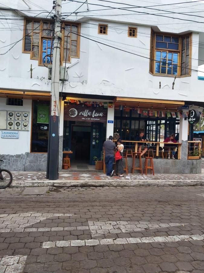 Albergue Galapagos Native Puerto Ayora  Exterior foto